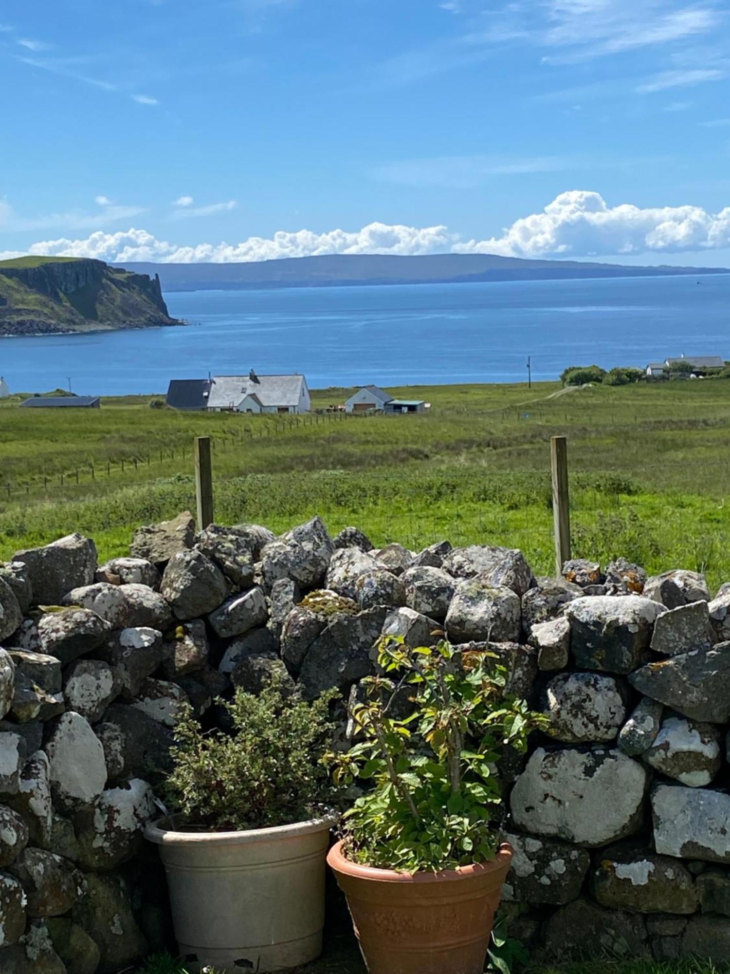Cnoc Ruaraidh Cottage Kilmuir  Exterior foto